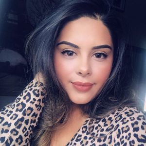 Meet your Posher, Yvonne